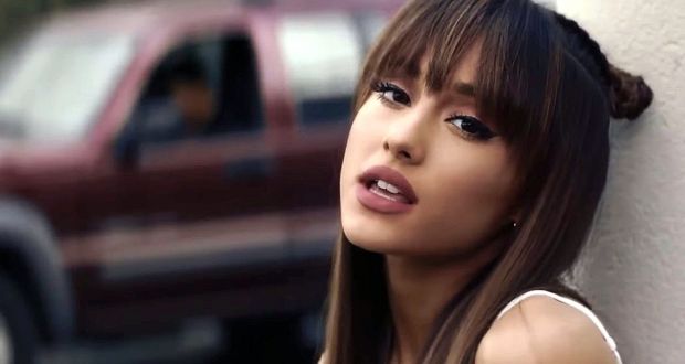 Photo of Buat Panggilan Video, Ariana Buktikan Masih Berbaik Dengan Bapanya