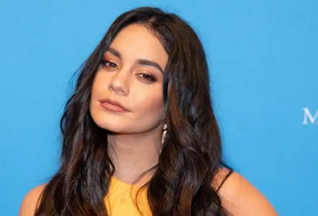 Photo of Banyak Acara Batal, Vanessa Hudgens Dikecam Selepas Perlekeh Bahaya Covid-19