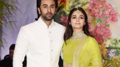 Photo of Ranbir Kapoor & Alia Bhatt Dikatakan Akan Bertunang Secara Diam-Diam